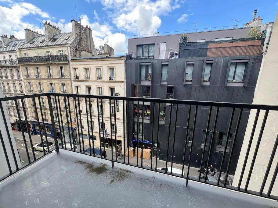 Aux Batignolles - Le Cocon Parisien - 28mc Apartment